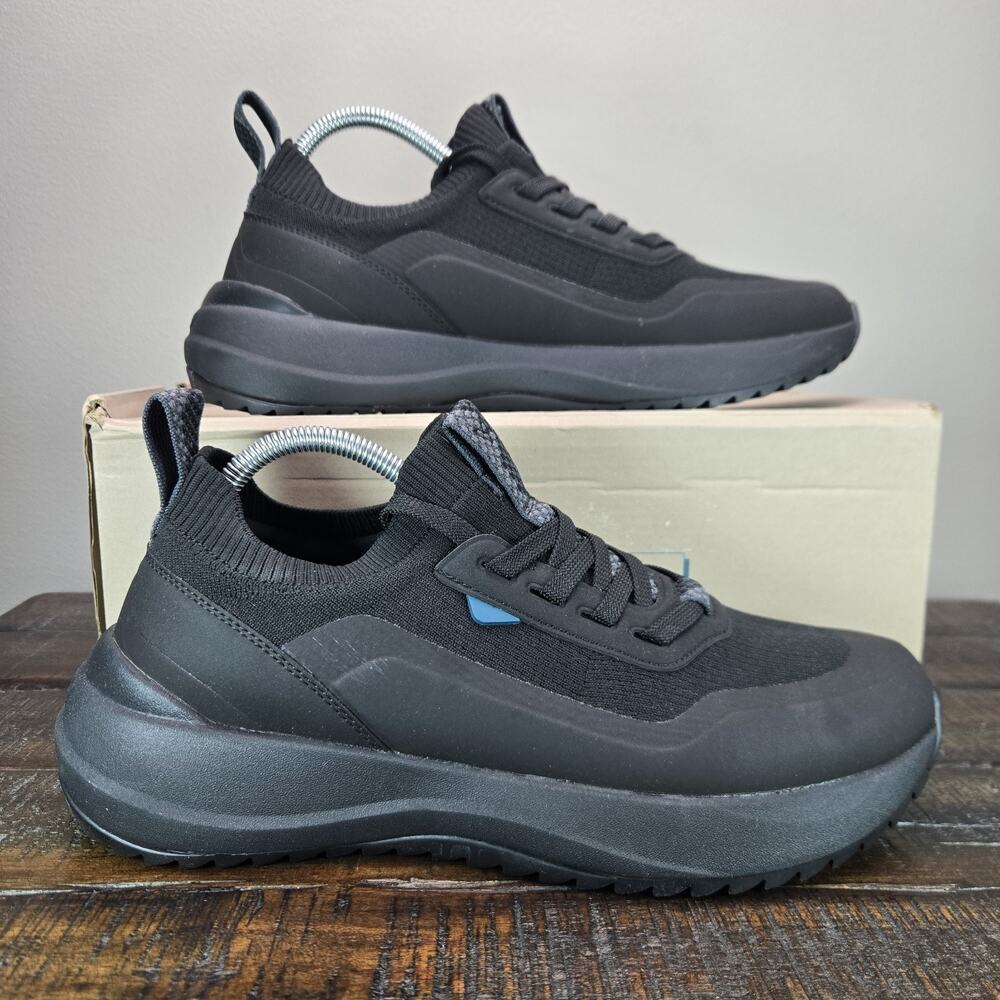 Vessi Stormburst Lowtop Mens Size 9 Waterproof Shoes Sneakers Hiking Black